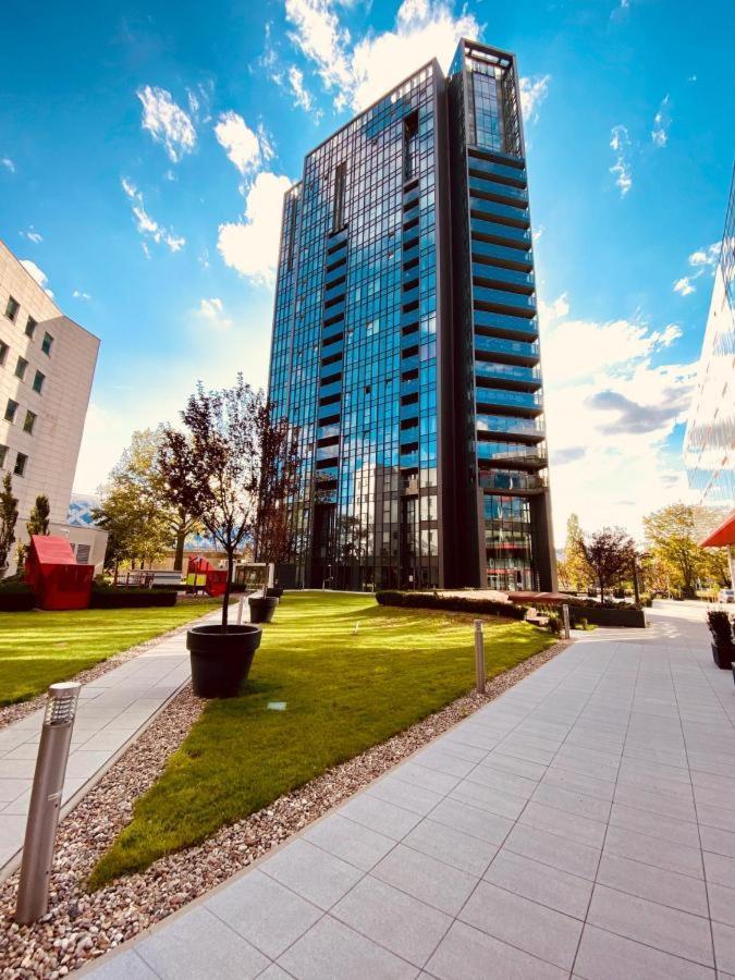 Apartamenty Towarowa Познан Екстериор снимка