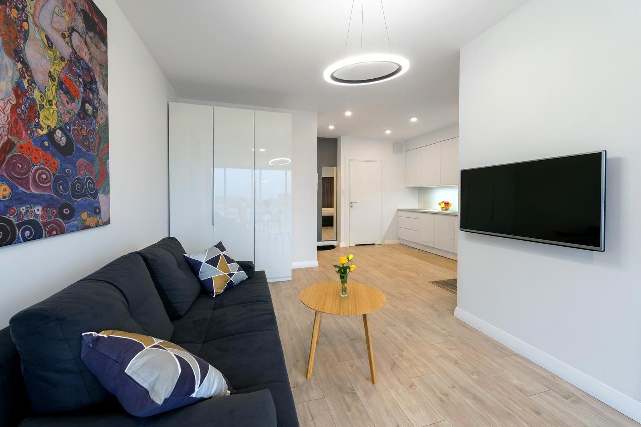 Apartamenty Towarowa Познан Екстериор снимка