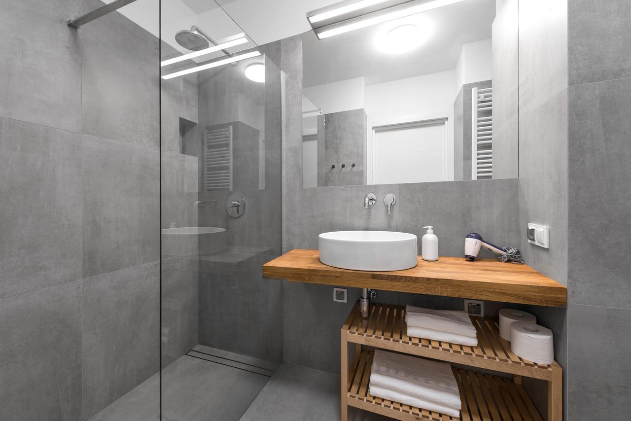 Apartamenty Towarowa Познан Екстериор снимка